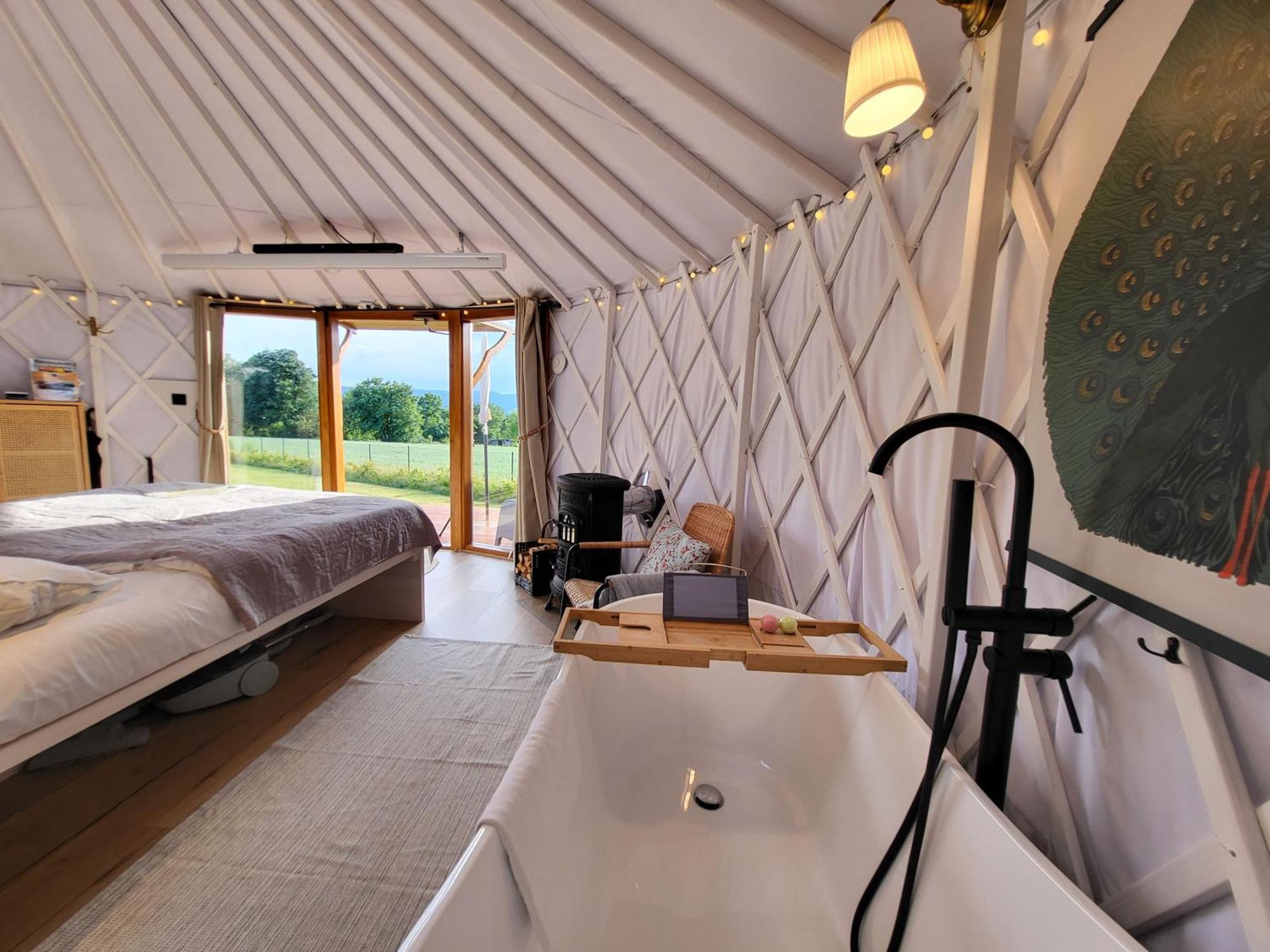 Izera Glamping Adults - Luksusowe Jurty&spa Luxuszelt *
